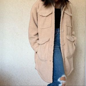 AE Cozy Oversized Sherpa Jacket NWT